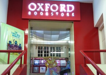 OXFORD BOOKSTORE