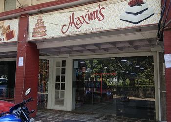 MAXIMS BAKERS CONFECTIONERS
